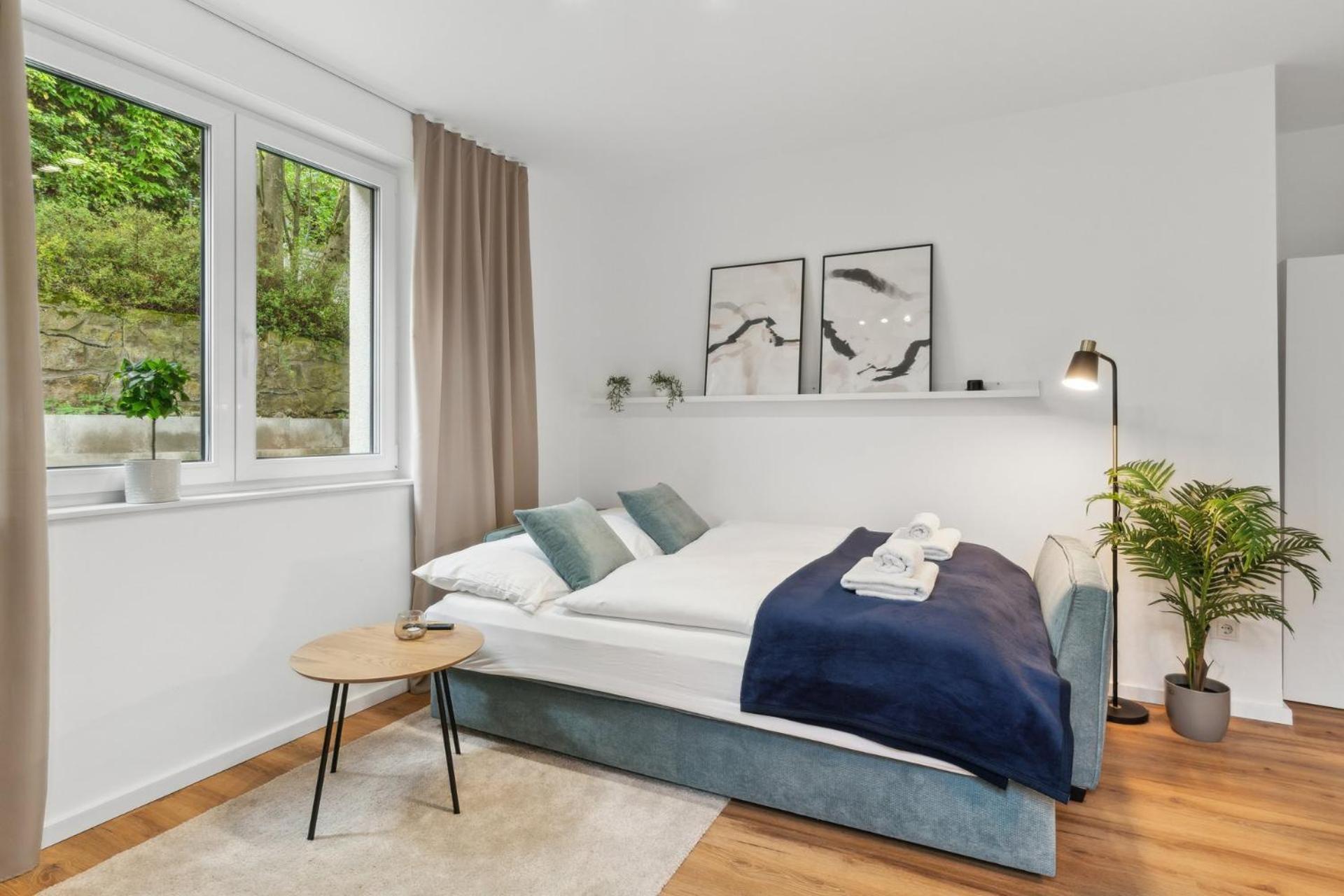 Deluxe Apartment In Bielefeld City Mit Parkplatz Und Terrasse Εξωτερικό φωτογραφία