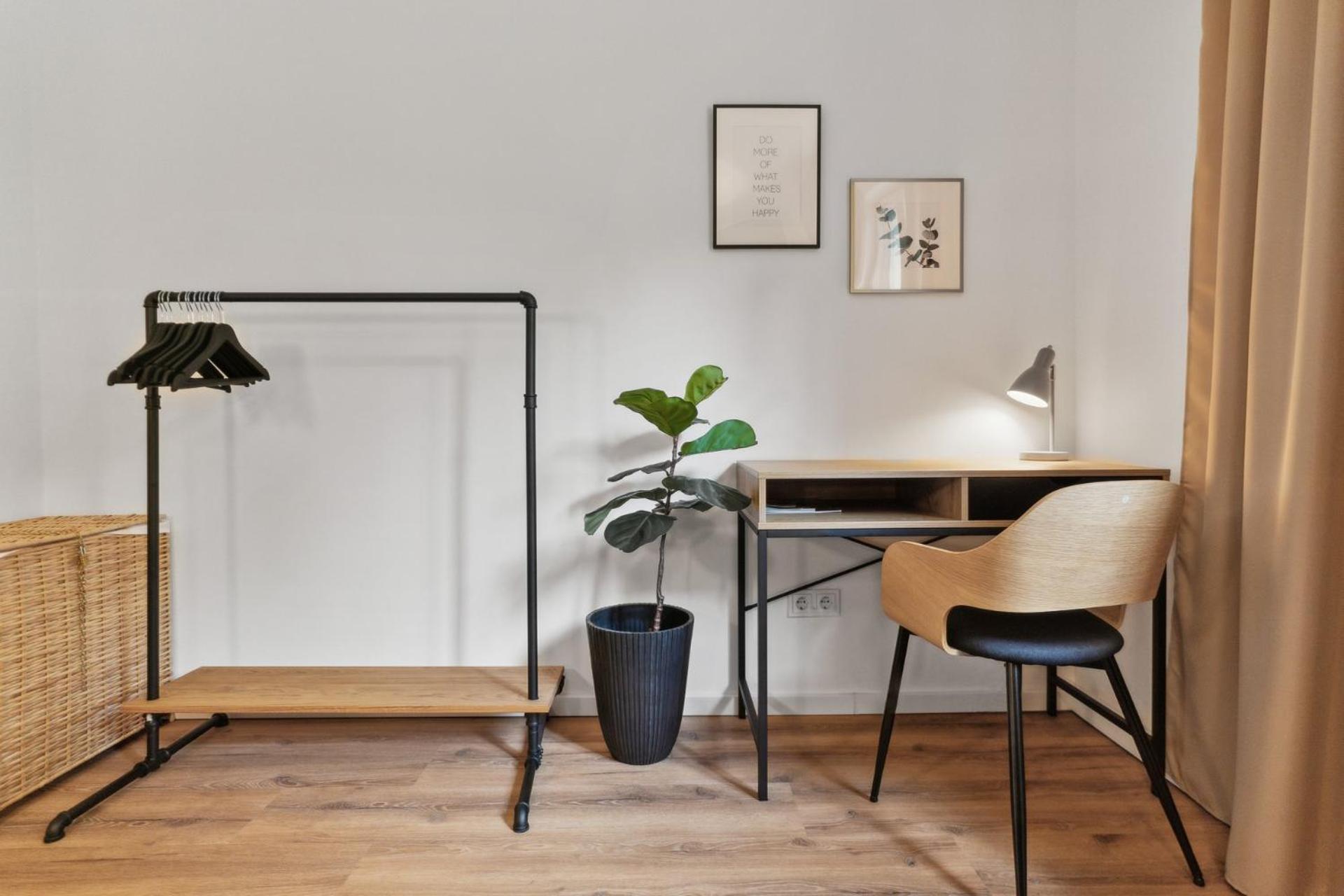 Deluxe Apartment In Bielefeld City Mit Parkplatz Und Terrasse Εξωτερικό φωτογραφία