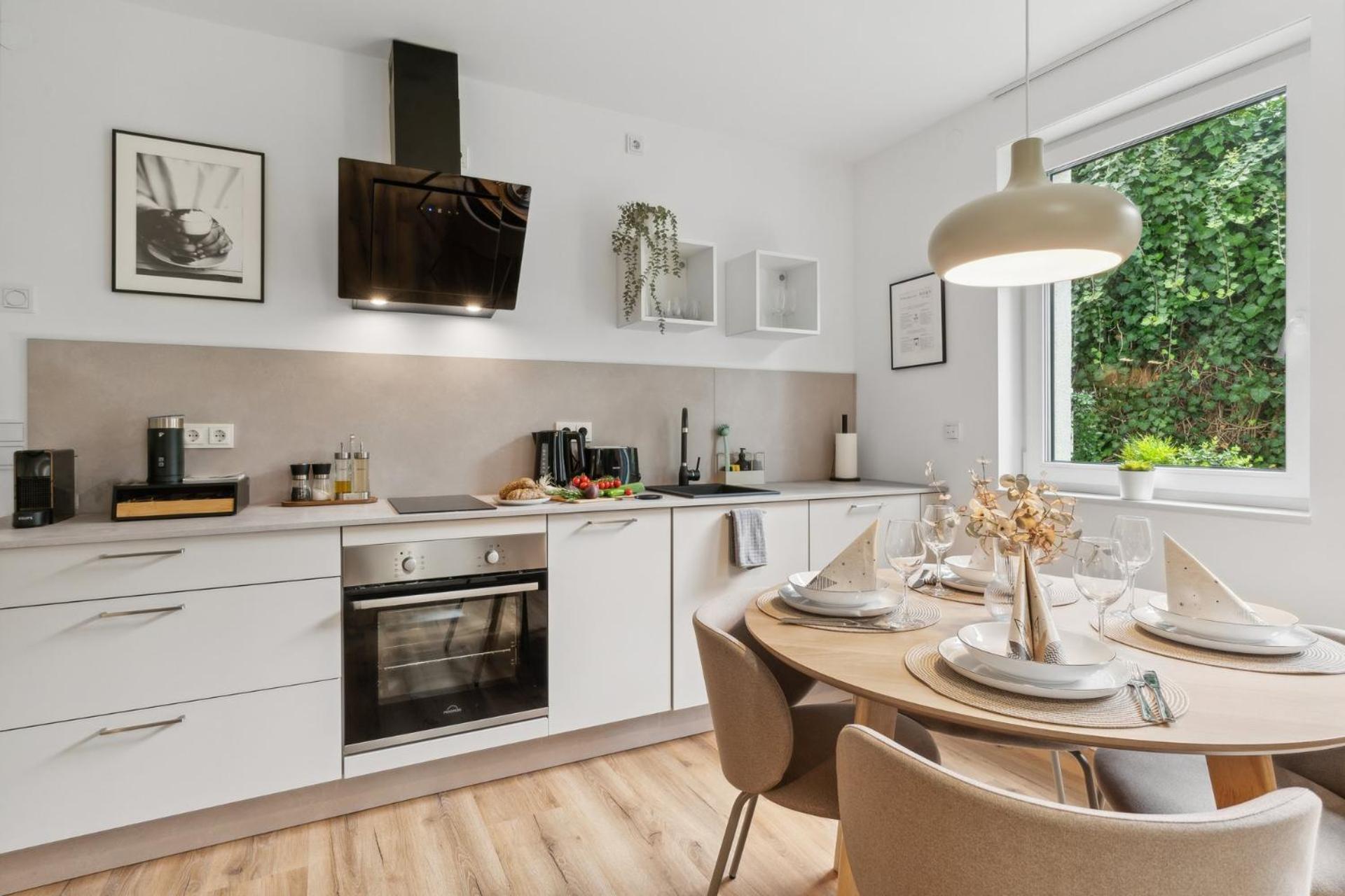 Deluxe Apartment In Bielefeld City Mit Parkplatz Und Terrasse Εξωτερικό φωτογραφία