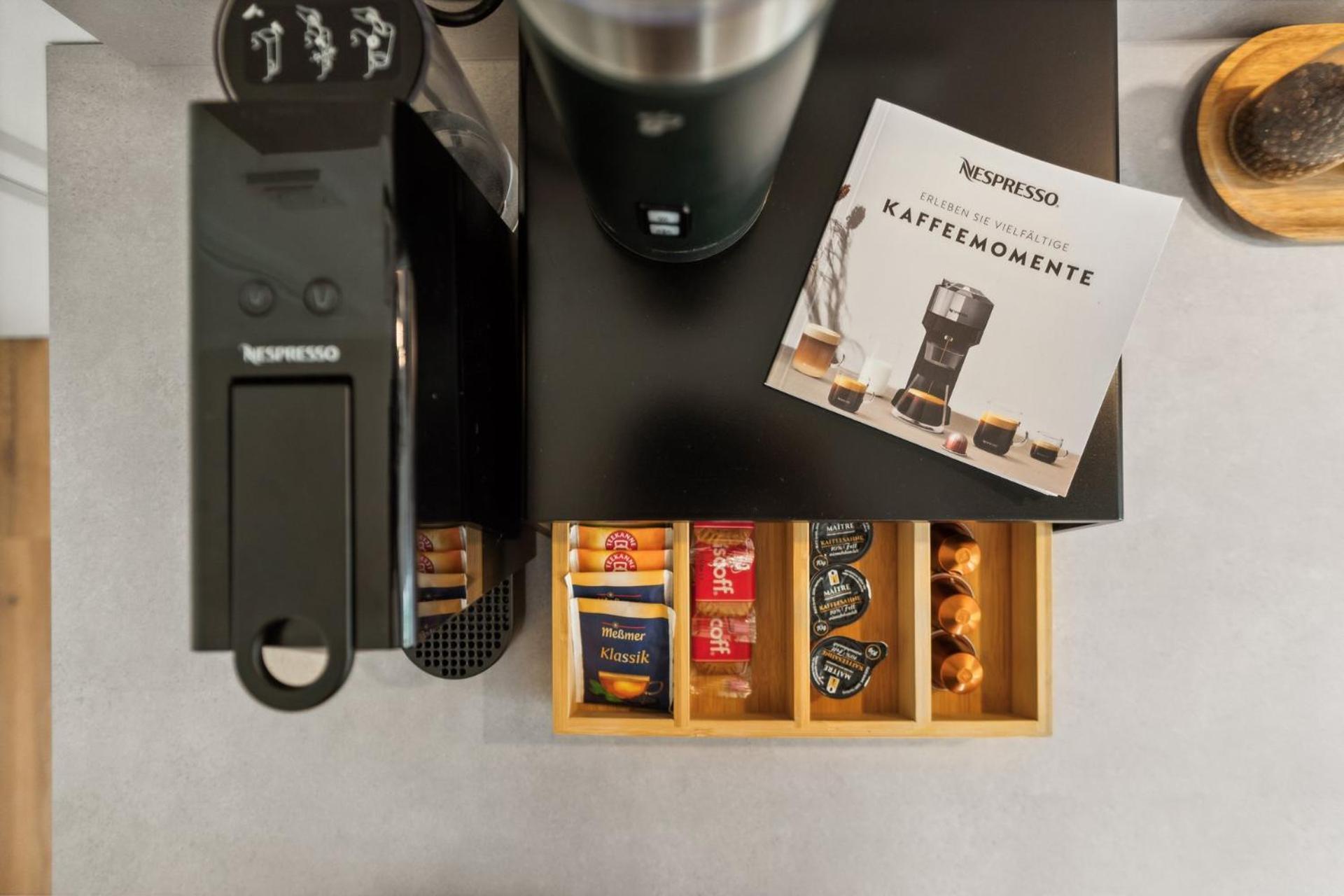 Deluxe Apartment In Bielefeld City Mit Parkplatz Und Terrasse Εξωτερικό φωτογραφία