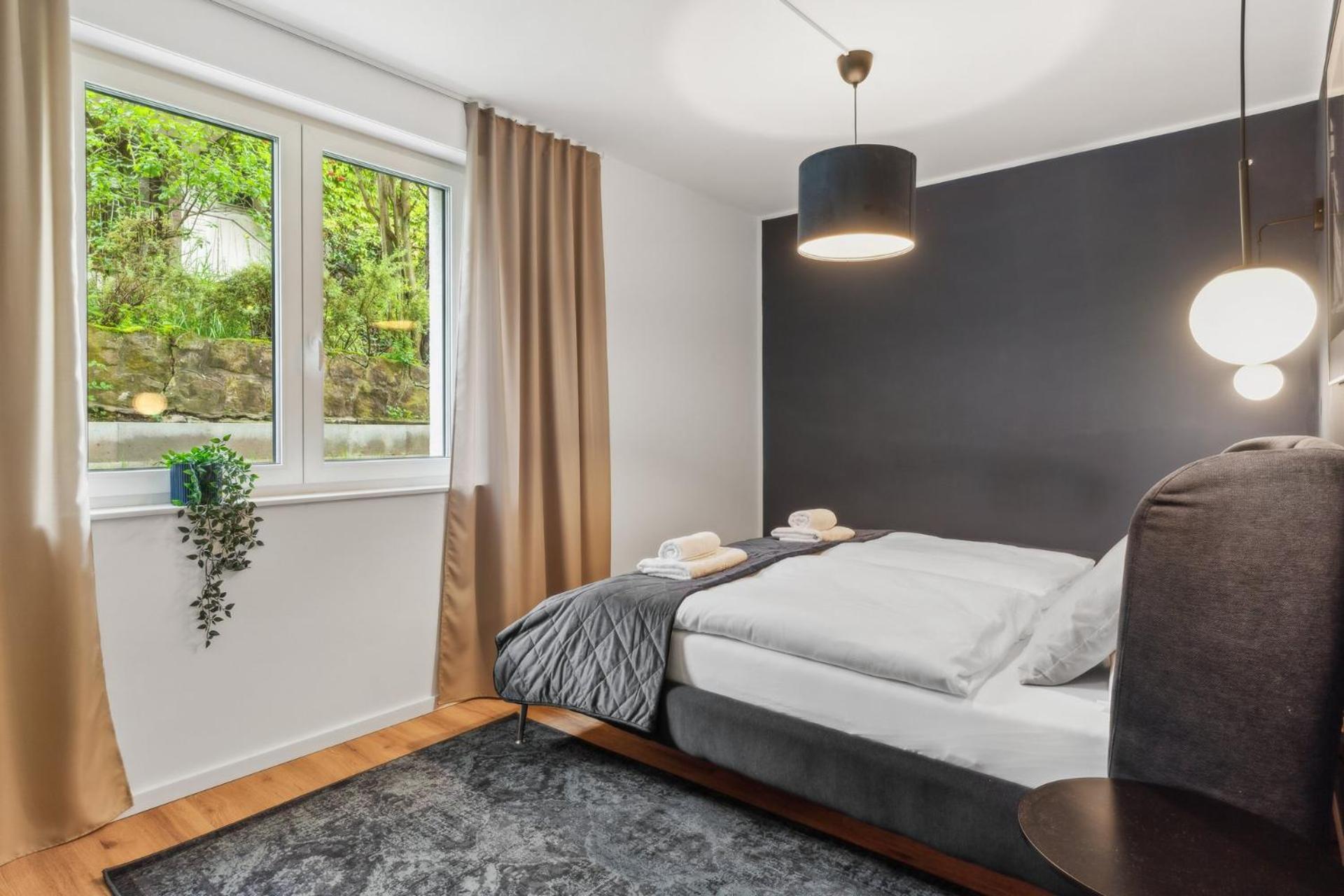 Deluxe Apartment In Bielefeld City Mit Parkplatz Und Terrasse Εξωτερικό φωτογραφία